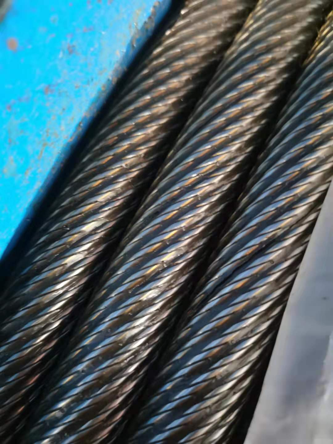 Rotation Resistant Compacted Wire Rope 35wxk7 for Cranes